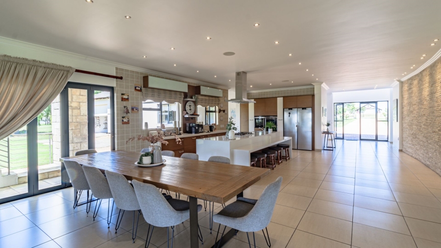 7 Bedroom Property for Sale in Metsimaholo Free State